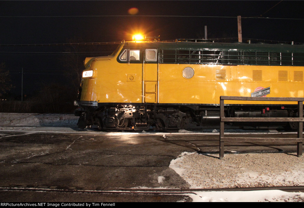 411 Idling at th Depot